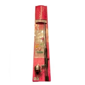 Shakespeare Lady Fish Spinning Reel and Fishing Rod Kit